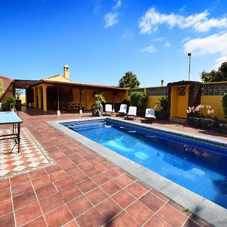 Haus Alina Mit Beheizbarem Privatpool Und Barbecue Holiday home Puerto de la Cruz (Tenerife)